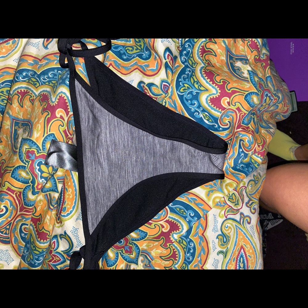 Gray H&M bikini bottoms